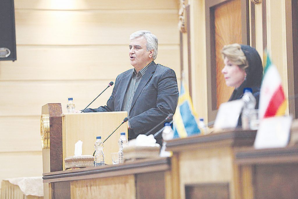 Swedish Banks Stop Opening Accounts for Iranians Swedish Banks Stop Opening Accounts for Iranians