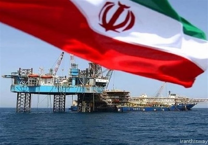 Iran Plans to Boost Oil Production by 400,000 Barrels by Next Summer